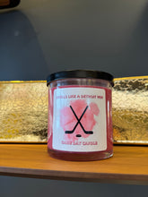 Cargar imagen en el visor de la galería, 9.5oz | Gameday Candles
