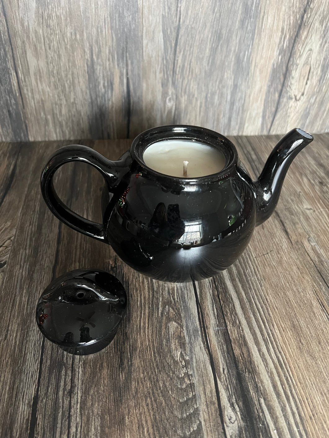 Black Teapot | 100% soy candle